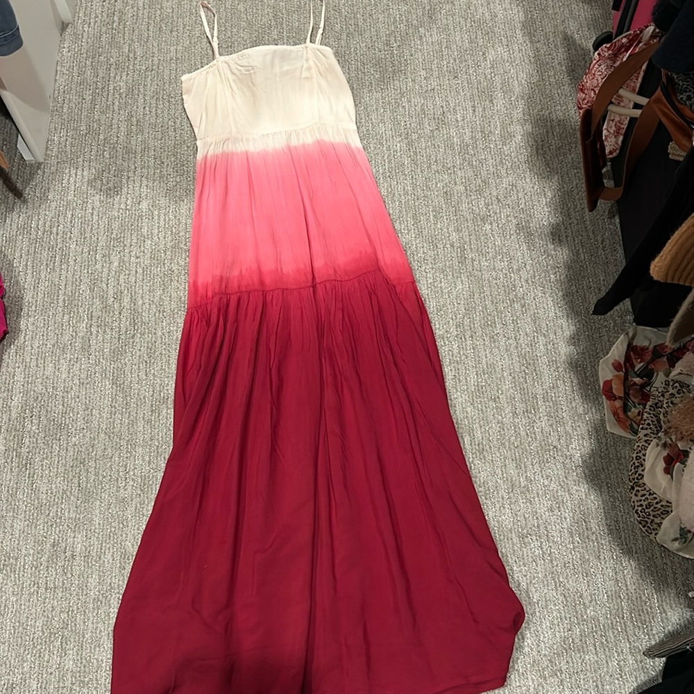 Roxy pink ombré maxi dress, size small, never worn